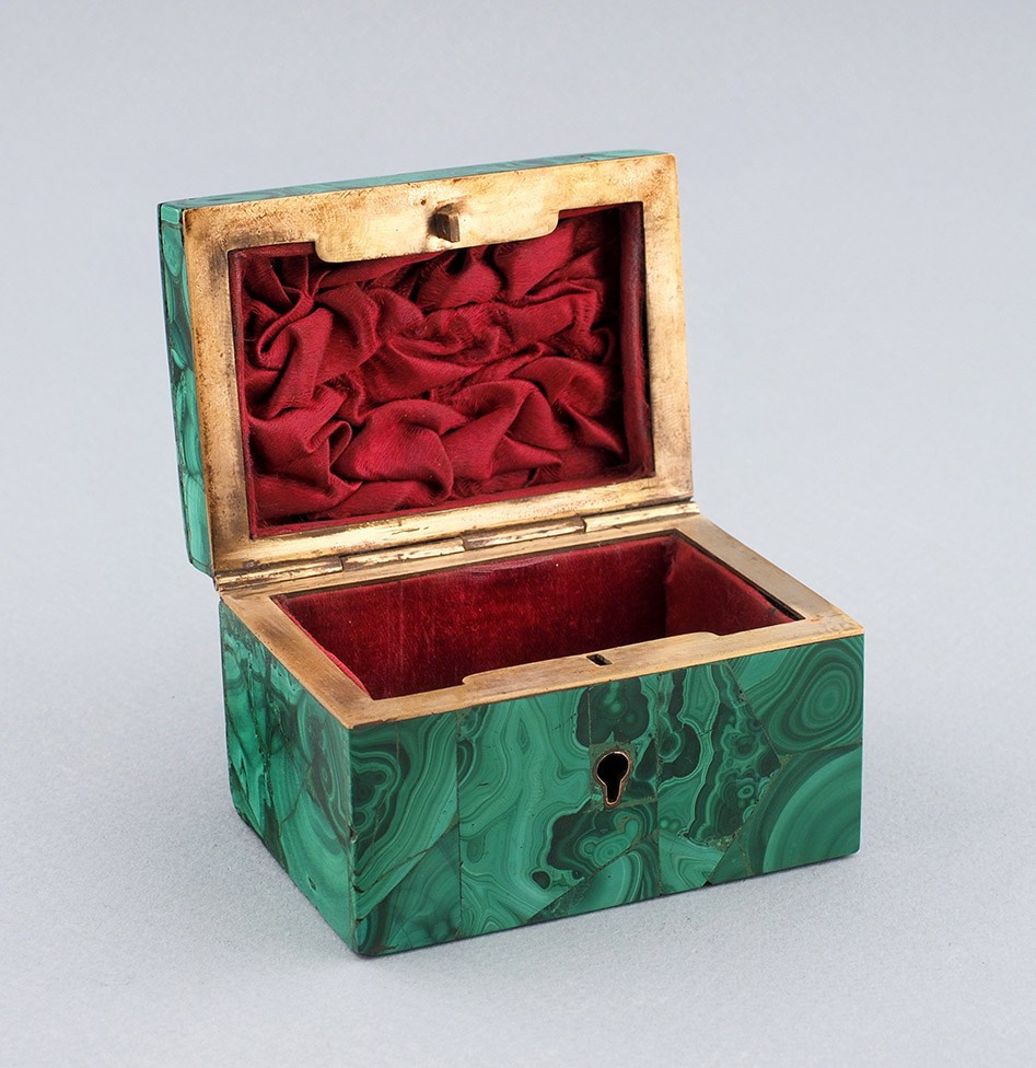 Предметная съемка ДПИ | Аукционный дом «Литфонд». Репортажный и семейный фотограф в Санкт-Петербурге Тарас Марченко