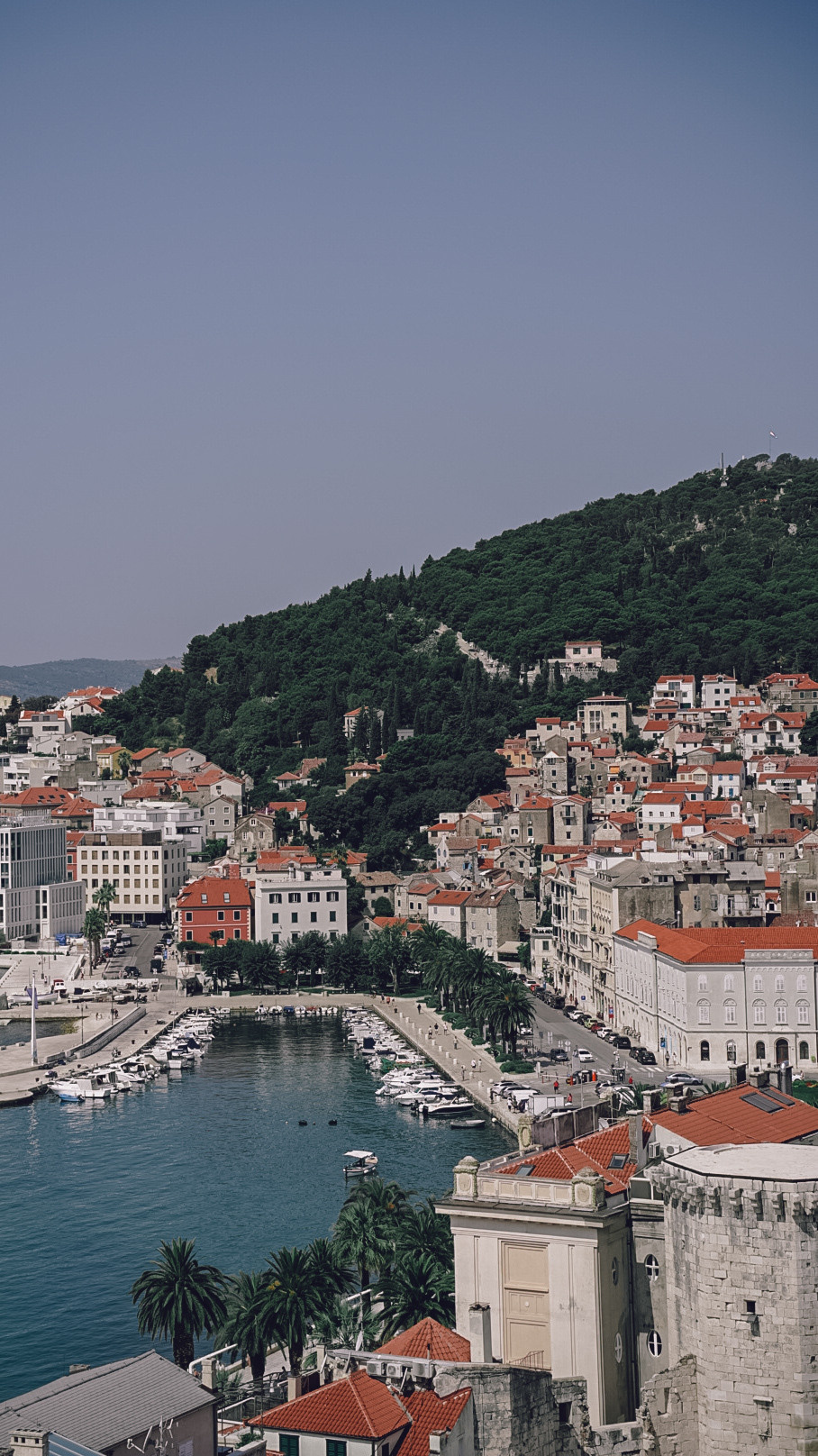 Хорватия 2021. Человек с фотокамерой