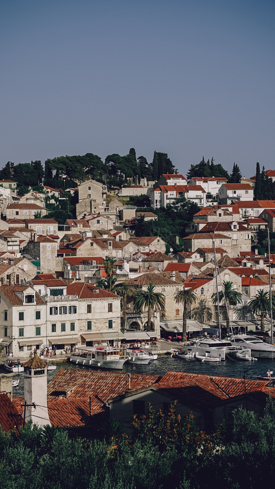 Хорватия 2021. Человек с фотокамерой