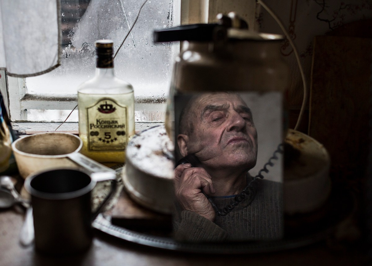 Портреты. Elena Anosova is an award-winning visual artist