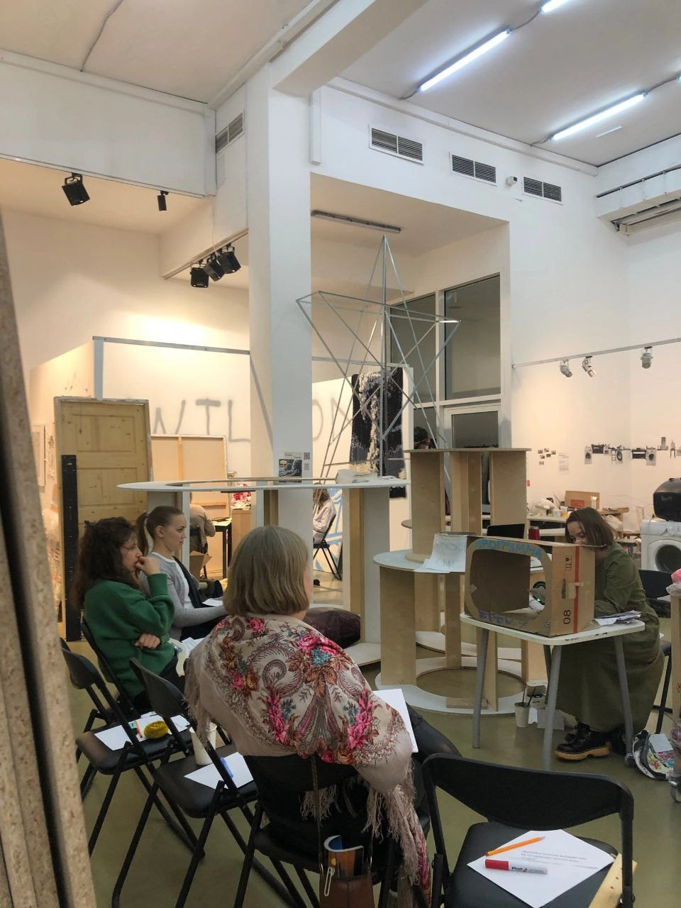 Olga Mikhalchuk is performing at Winzavod. Olga Mikhalchuk, visual artist