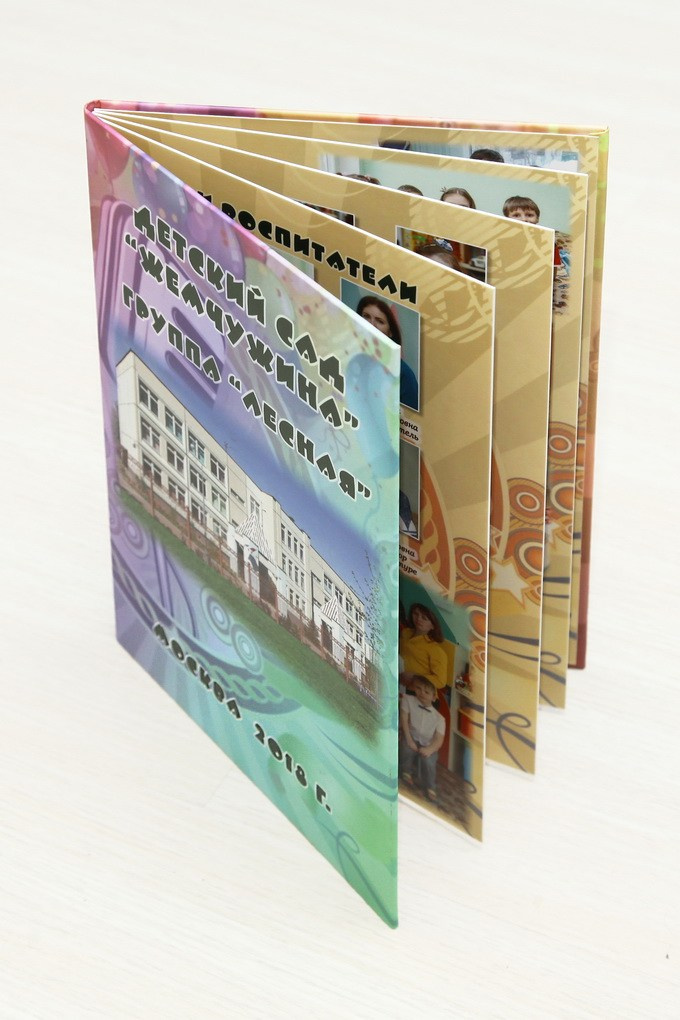 Внешний вид фотоальбомов. Выпускные альбомы.Школьный и спортивный фотограф в Москве