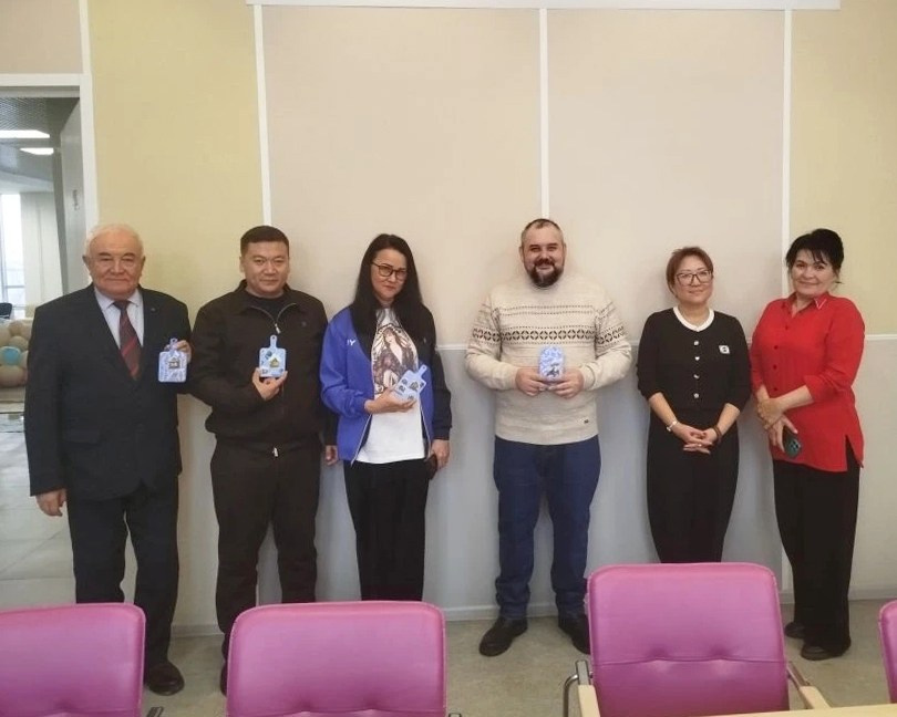 Мастер-класс в ГПНТБ СО РАН. Сувениры и подарки с Ордынской росписью | Новосибирск