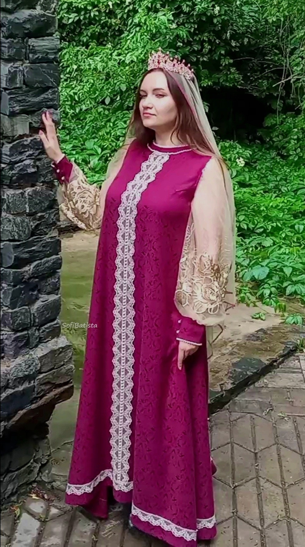 Прокат русских и сказочных костюмов в Белгороде. Русская и славянская одежда. Современна русская одежда