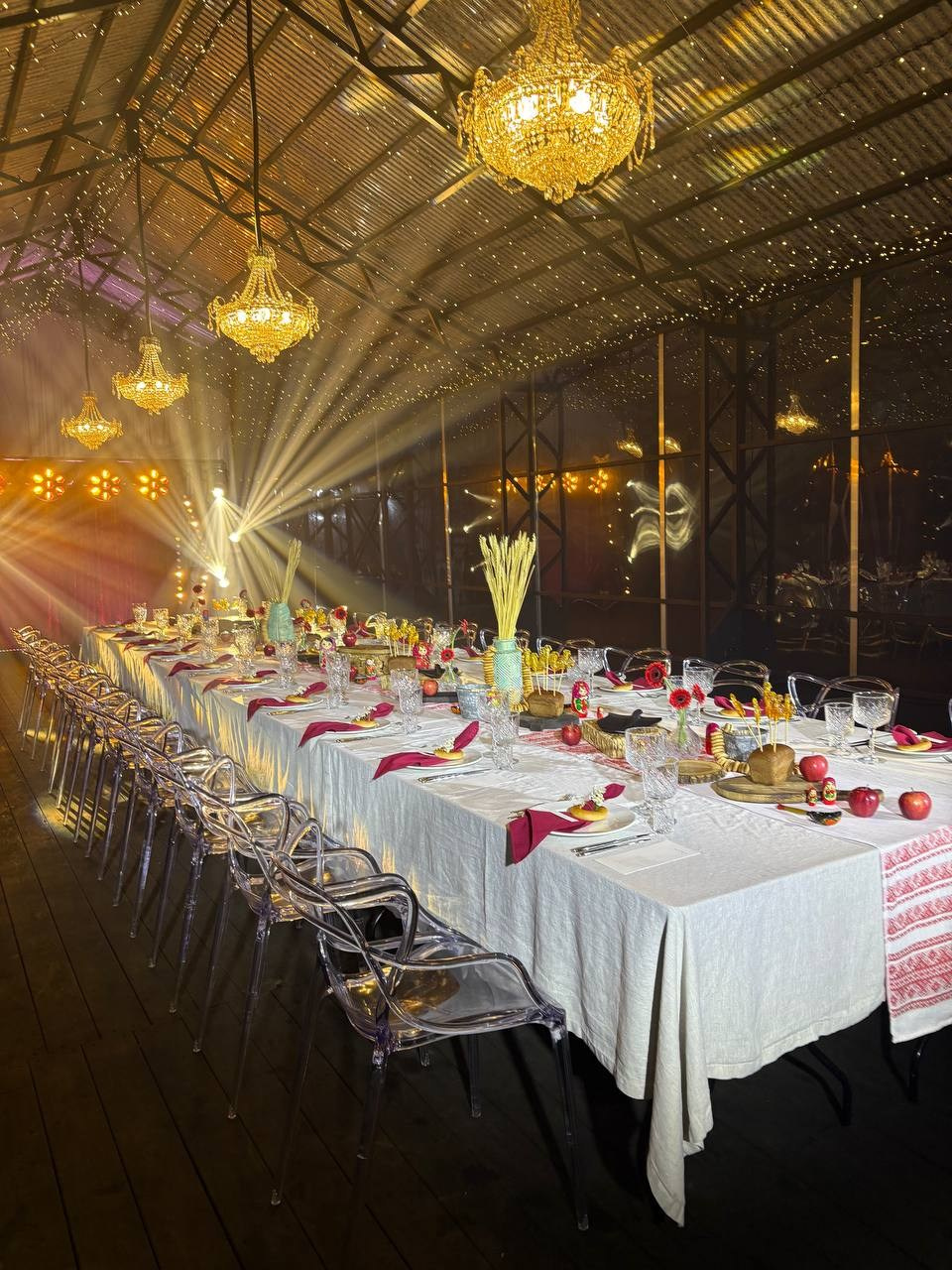 Банкетный зал сиреневая аллея СПБ/Петербурге