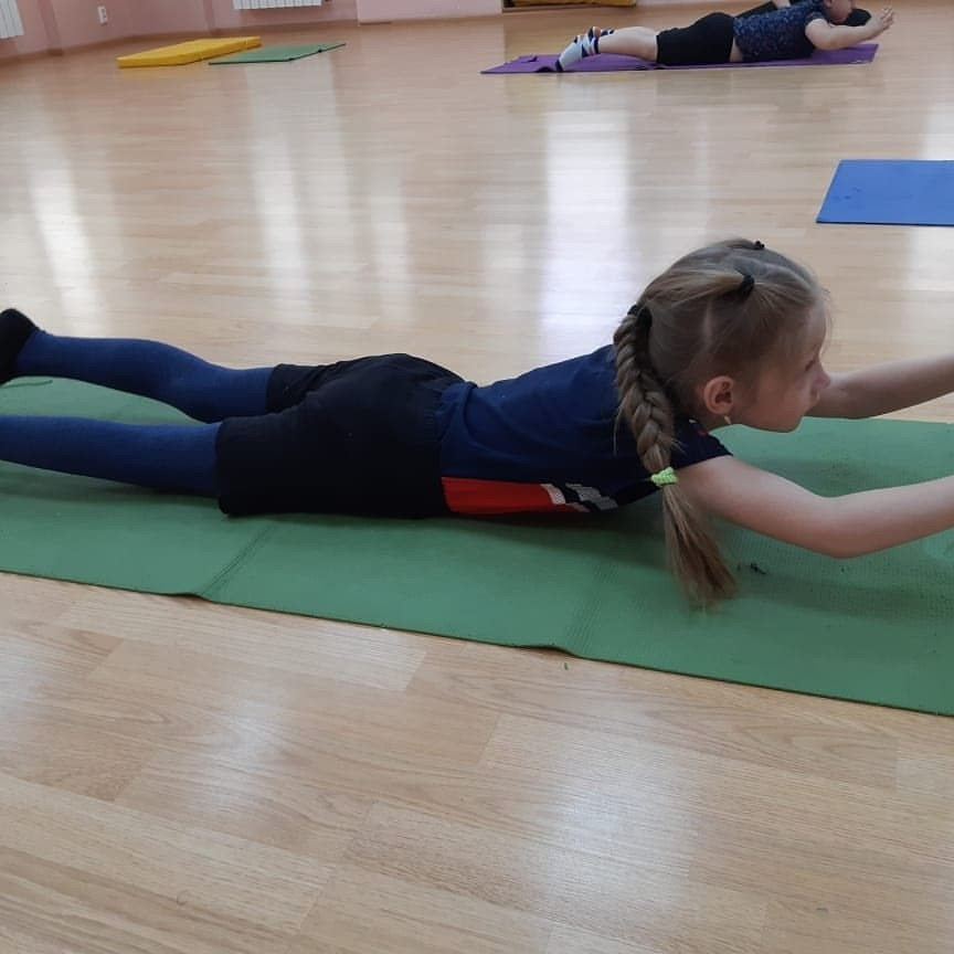 Наши звёзды сцены — @ansamblgorizont!