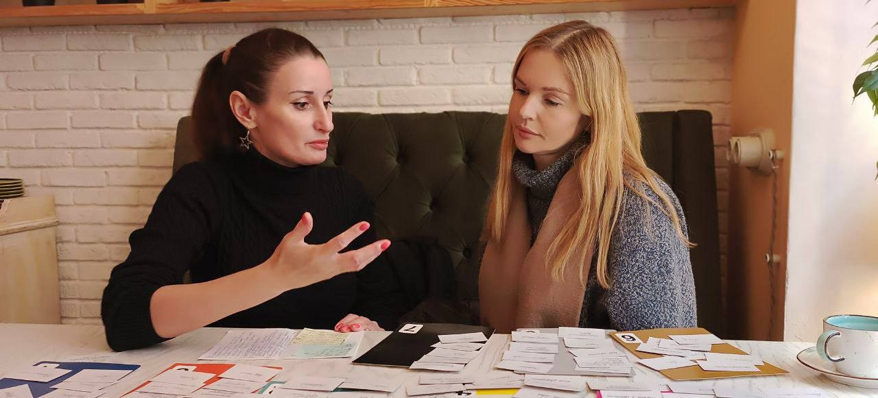 «В КРУГУ» Психологические тренинги в Санкт-Петербурге в живом формате