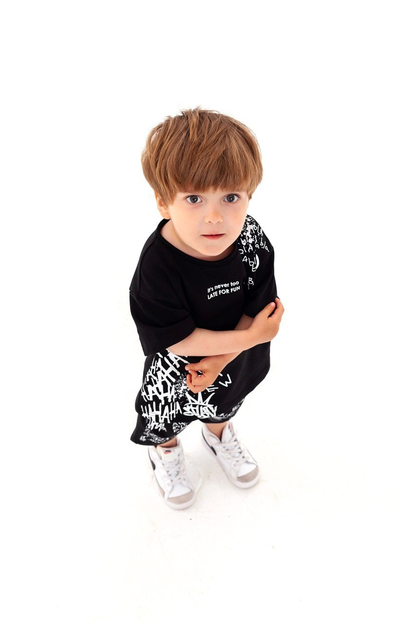 Модель для предметной съемки мальчик Радэль Казань| Sale Easy