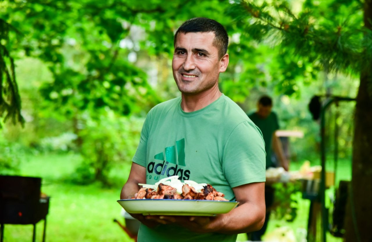 Ведущий + диджей + 1 из 8 моих услуг в подарок!