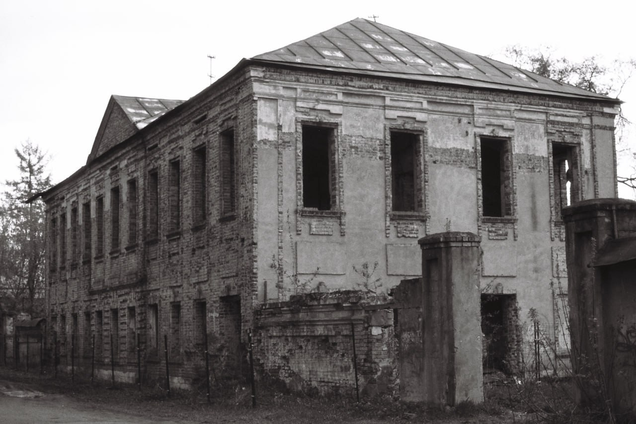 30.04 — 01.05. 2023 // Фотовыезд в Тверь и Торжок. Фотовыставки serebro.gallery, в которых автором можешь стать ты! | Москва