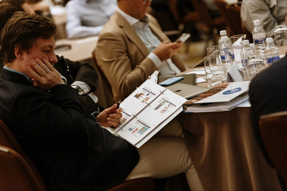 Репортажная съемка деловых мероприятий в Сочи и Москве. Репортажный фотограф Сочи, Москва, Санкт-Петербург, Краснодар Игорь Грипас