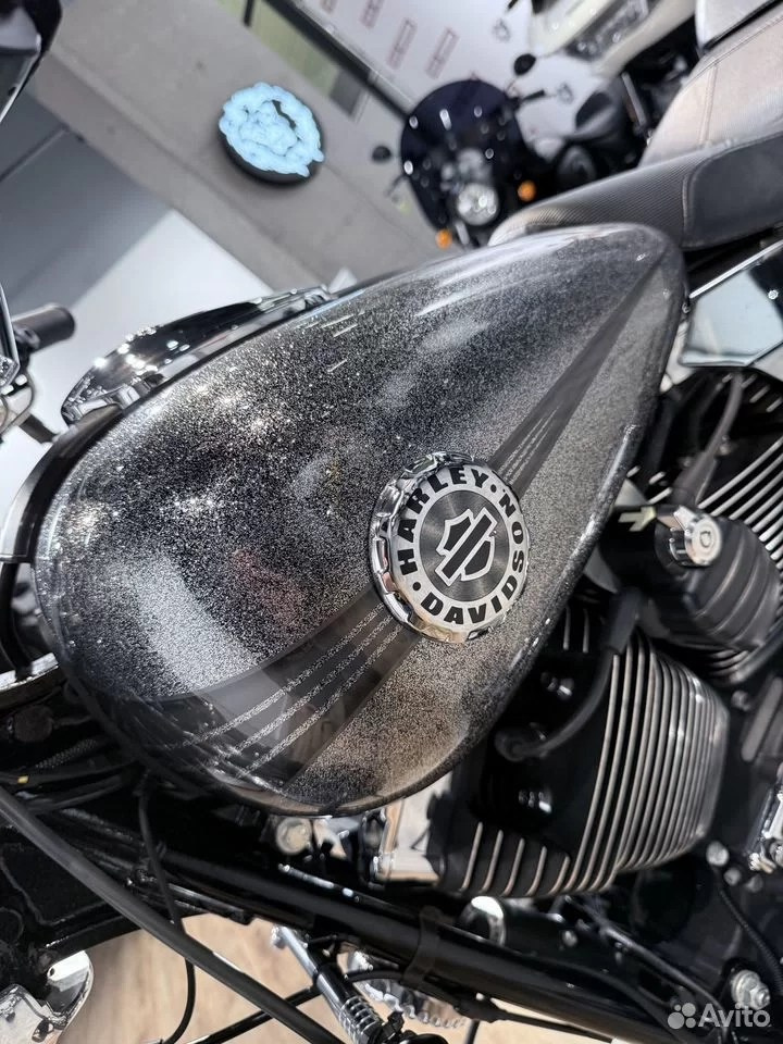 Купить Harley-Davidson Breakout ABS Hard Candy Custom (Softail/Dyna) — подробнее на сайте. Hello Davidson, Москва. Только хорошие мотоциклы…