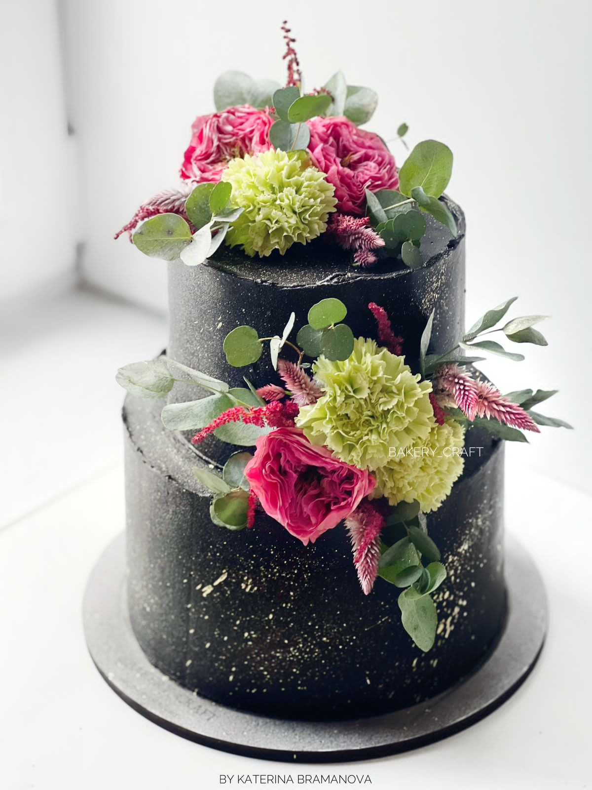 Торт крафт. Подрядчики и друзья сети свадебных площадок House for wedding