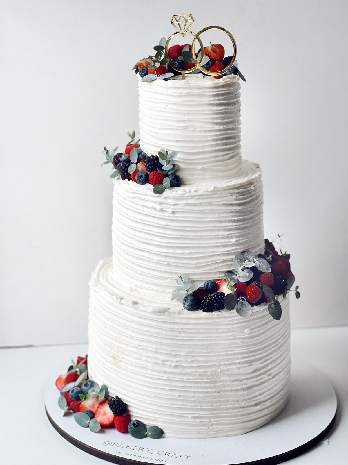 Торт крафт. Подрядчики и друзья сети свадебных площадок House for wedding