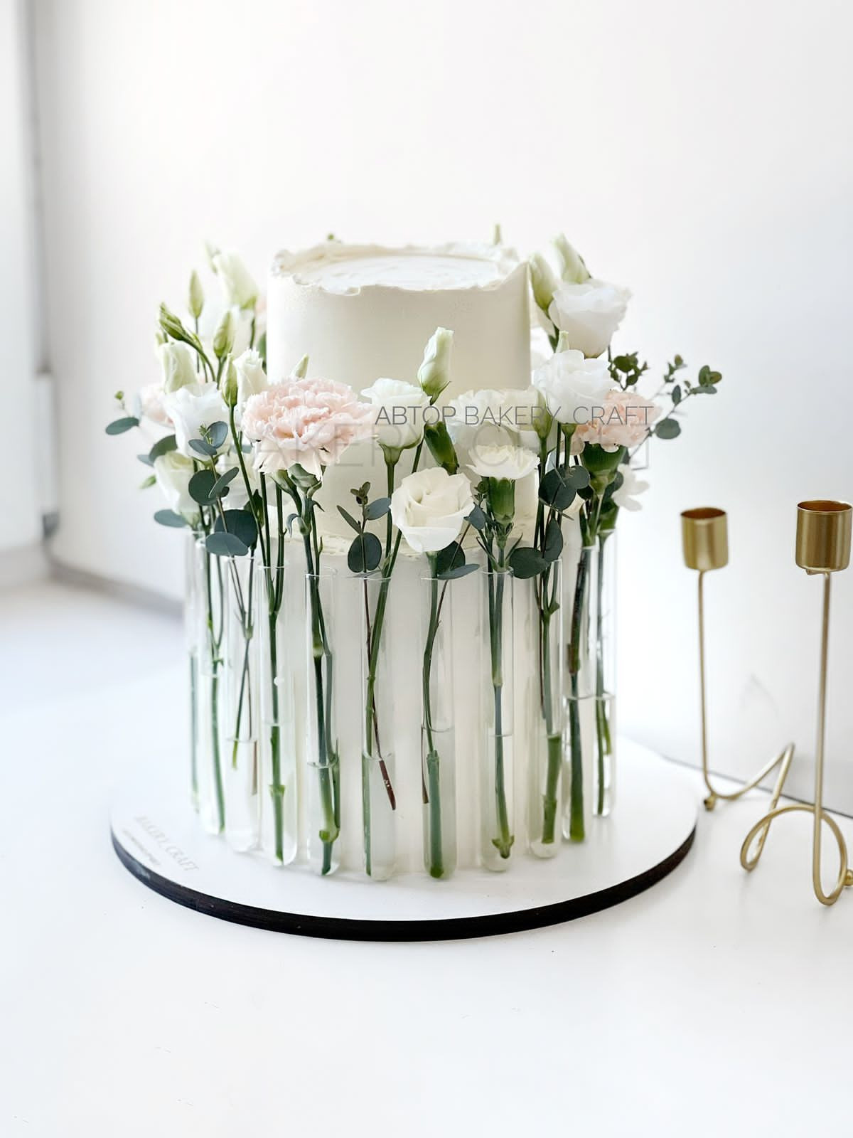 Торт крафт. Подрядчики и друзья сети свадебных площадок House for wedding