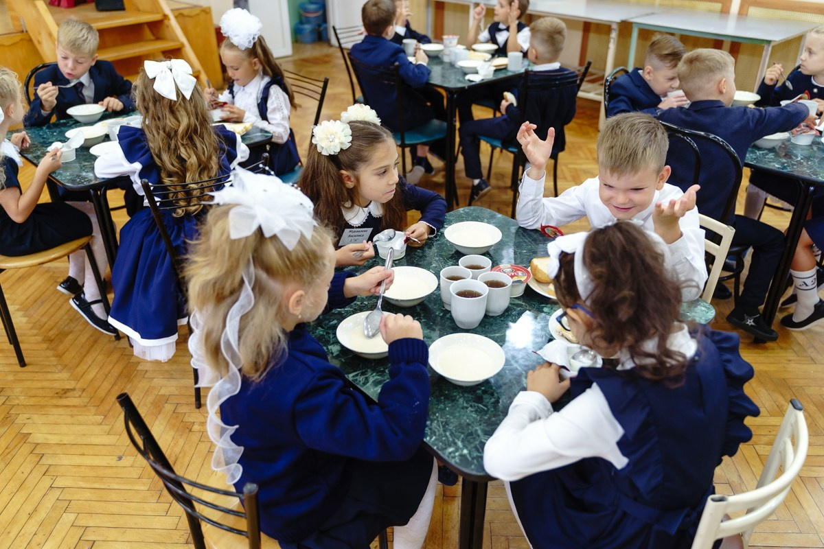 1 Сентября Василисы. Репортажный и семейный фотограф в Санкт-Петербурге Тарас Марченко