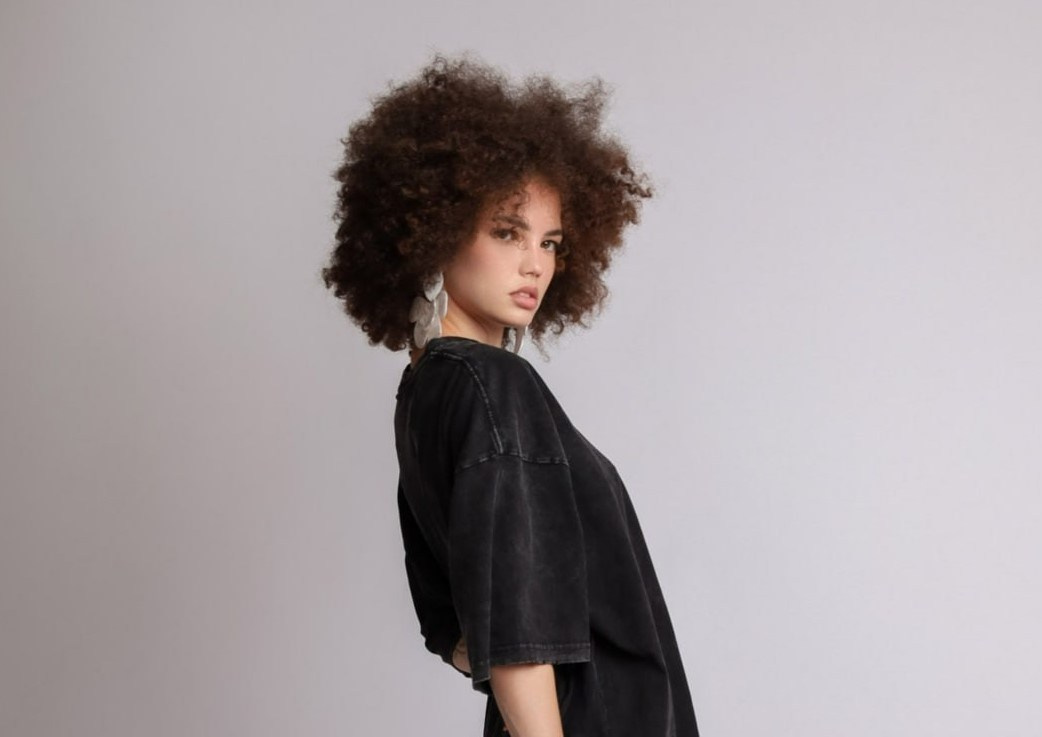 Креативная предметная съемка в Казани для уникальных рекламных материалов.