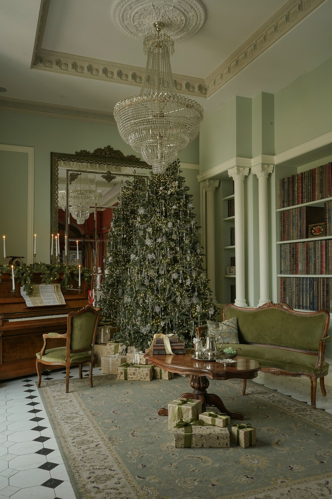 РАСПИСАНИЕ НГ ЗАЛОВ. Семейный фотограф в Санкт-Петербурге Алиса Мохова