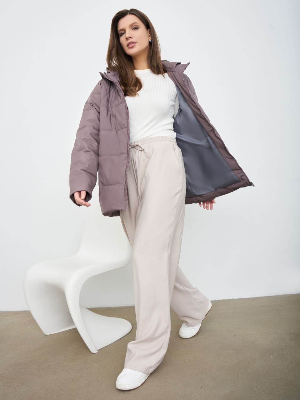 Модель Полина Новосибирск. Коммерческий фотограф для маркетплейсов Wildberries и Ozon в Новосибирске — фото и видео для брендов