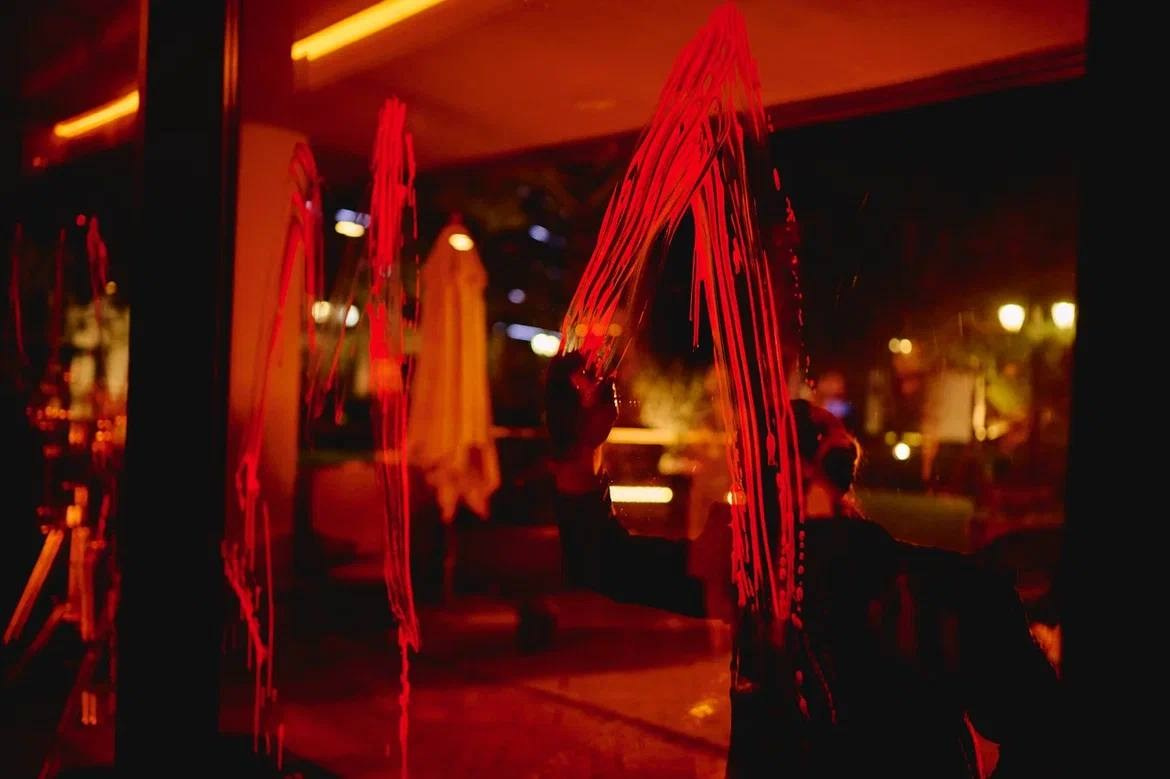 Спектакли и перформансы. Арт-группа СТРОКА