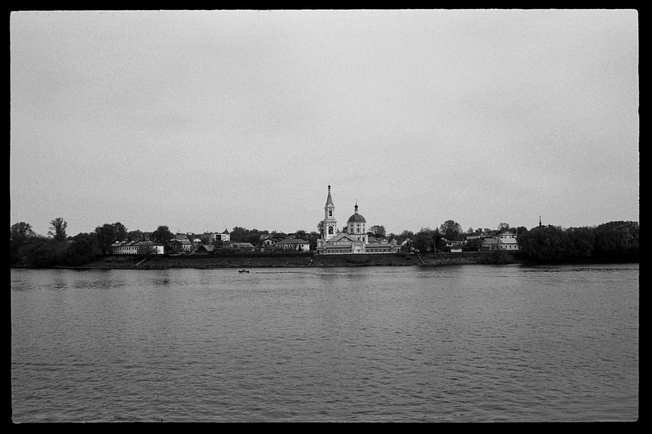 30.04 — 01.05. 2023 // Фотовыезд в Тверь и Торжок. Фотовыставки serebro.gallery, в которых автором можешь стать ты! | Москва