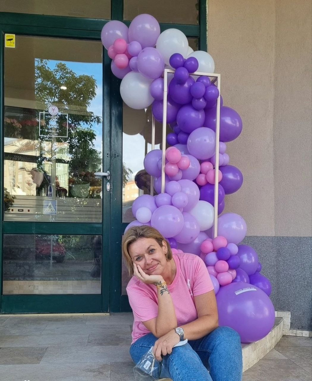 Balone sa helijimom. Dekoracije balone. Dostava balone. Grad Novi Sad