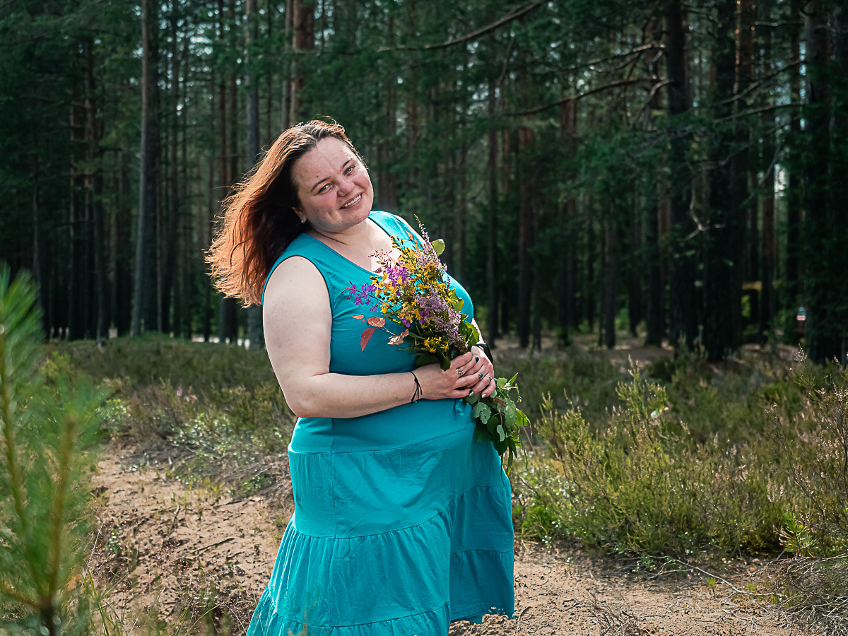 Женский портрет на природе. Отличные фотографии своих близких, своего бизнеса или даже себя. СПб