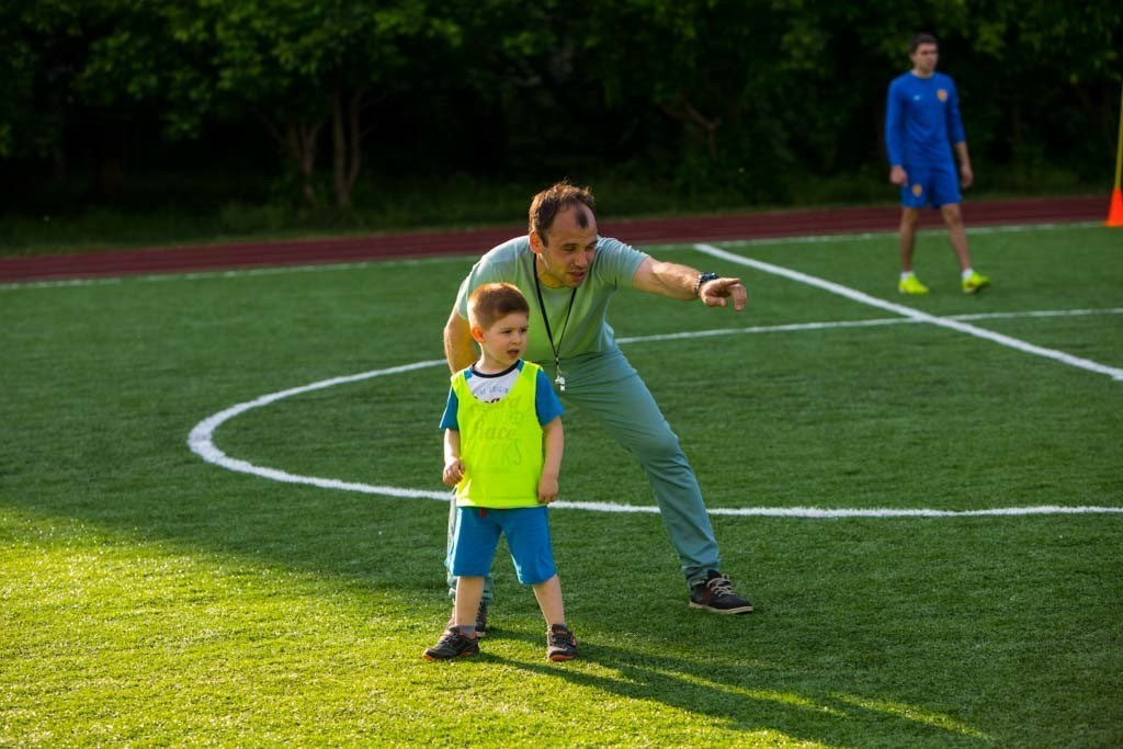 Футбольная школа «Юниор». Выпускные альбомы и школьный фотограф в Подольске, Троицке, Щербинке, Москве и Московской области