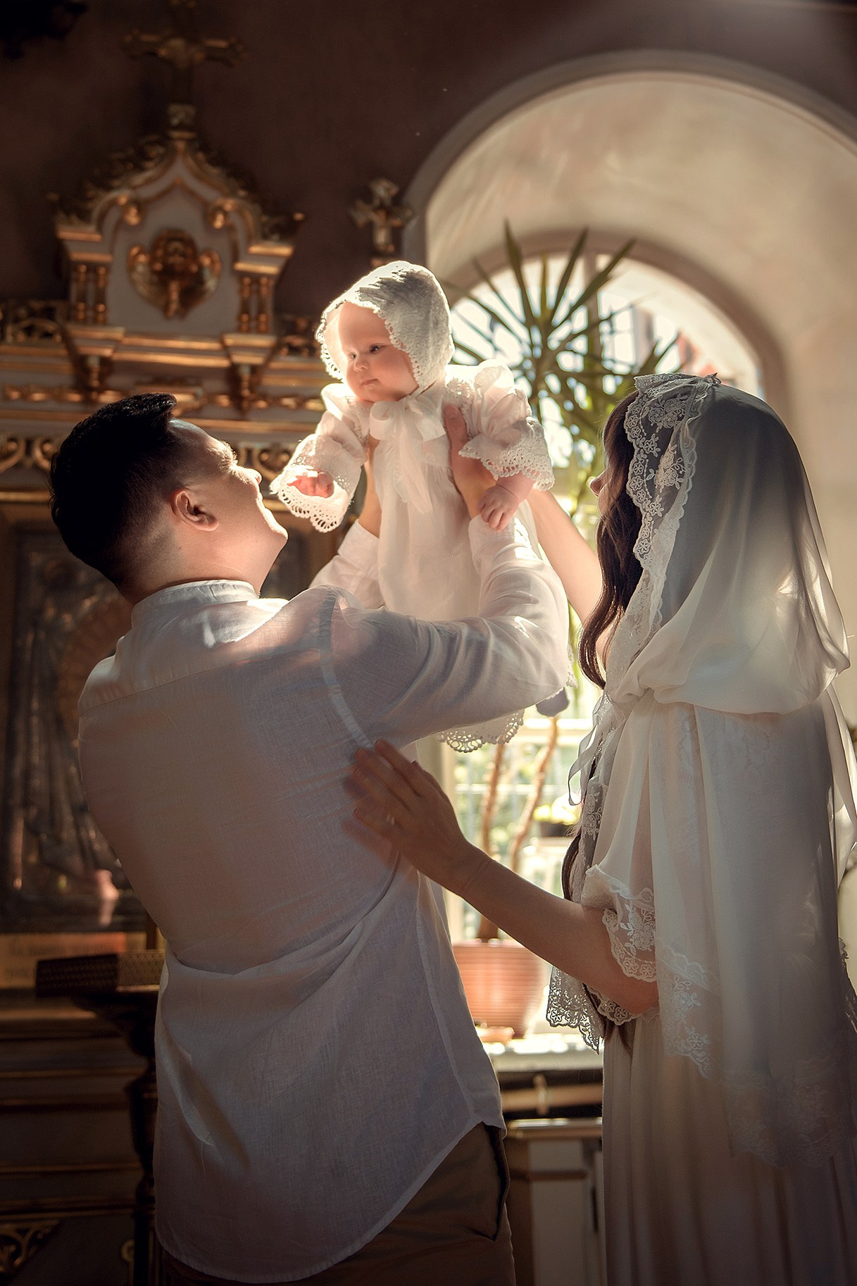 Фотосъемка крещения в храме, крещение в храме в Свинорье