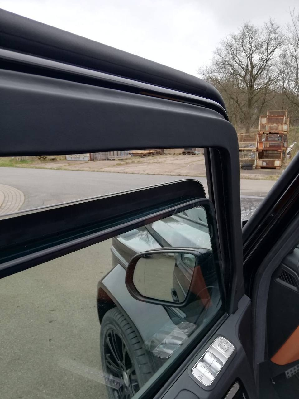 Armored car. Skyden Cars