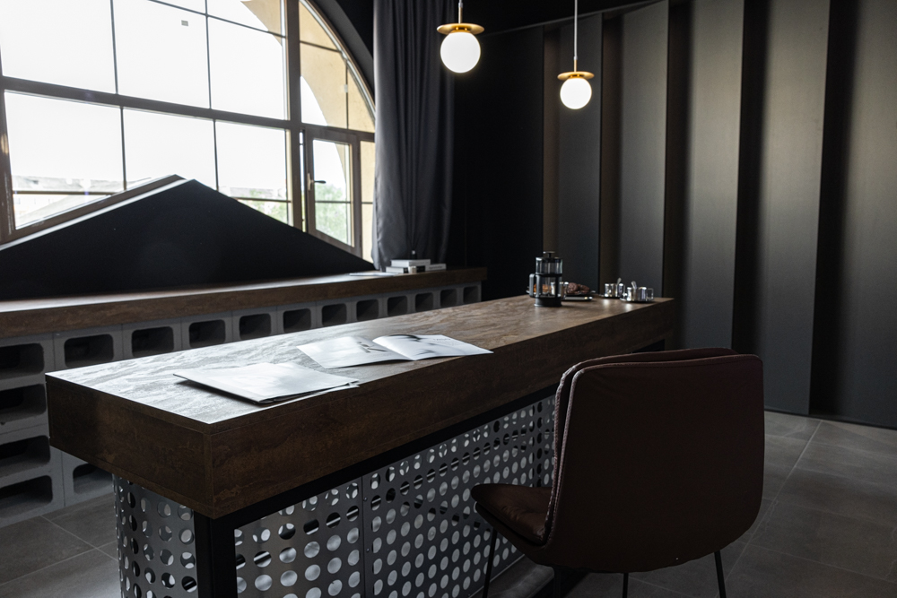 Photohub залы для съемки бизнес-контента. Фотограф в Минске Людмила Дутко