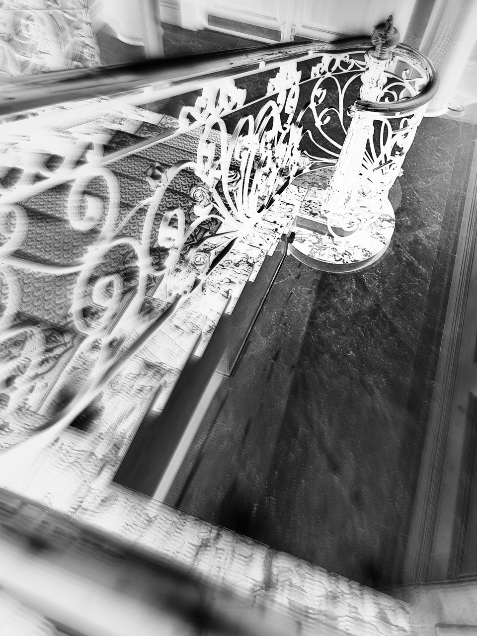 VOICE OF THE CITY. VISUAL ARTIST