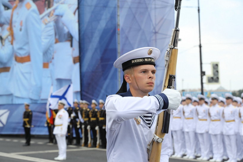 Владимир Путин открыл парад ВМФ 2019 в Санкт-Петербурге. Моя фотография