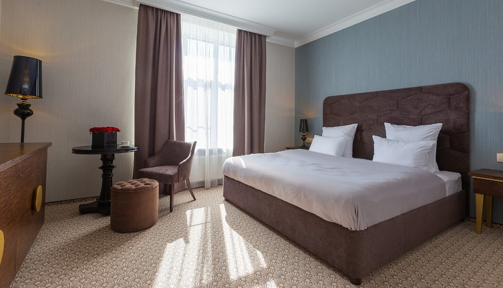 Рекомендуемые отели в Ростове-на-Дону для фотосъемки свадебных сборов