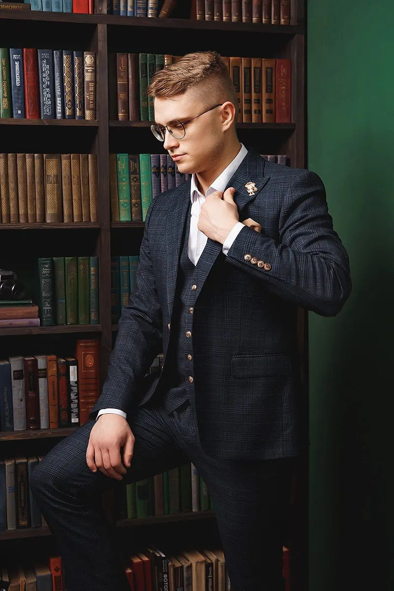 Контакты. GRAPHITE BOOK