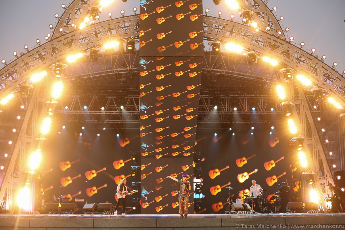 Алые Паруса. Репортажный и семейный фотограф в Санкт-Петербурге Тарас Марченко