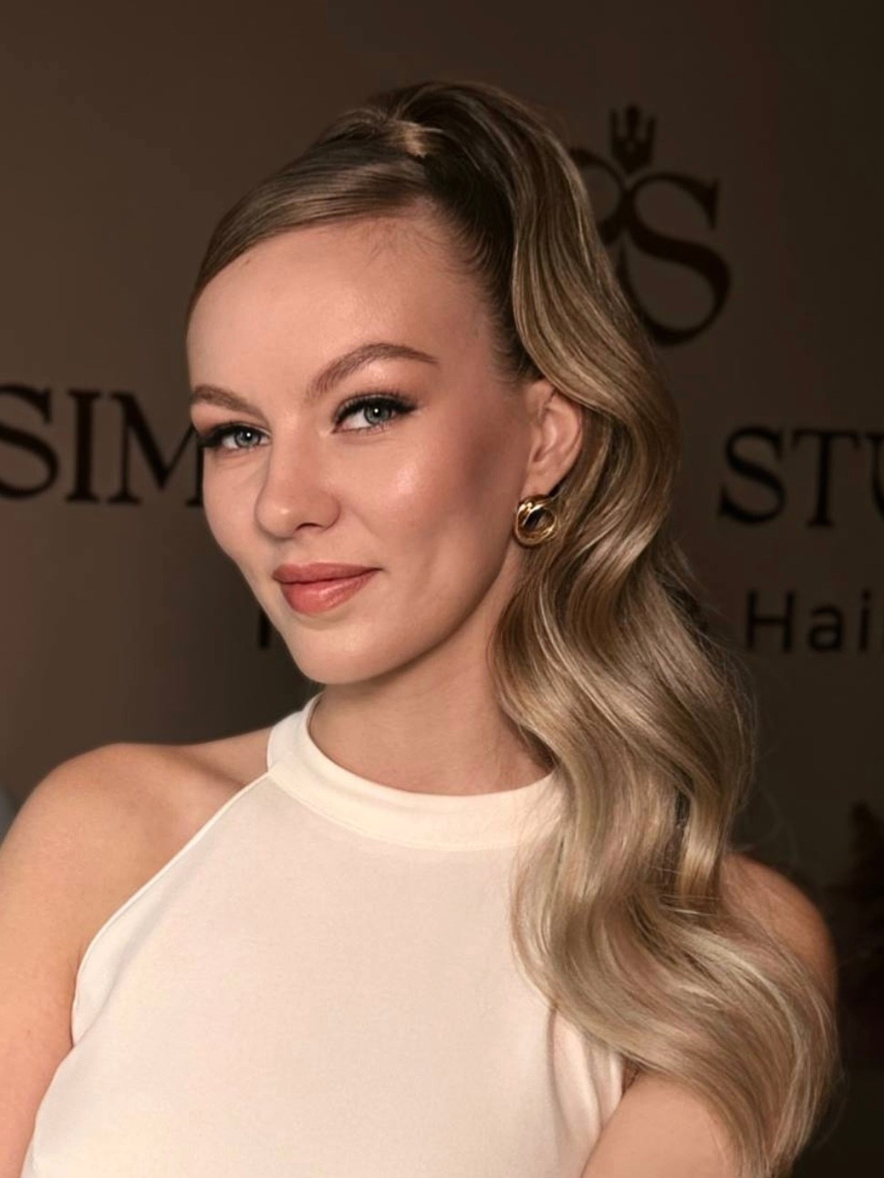 Фотосессии. G_studio_spb Уютная фотостудия СПб с циклорамой и лаконичным дизайном метро Петроградская