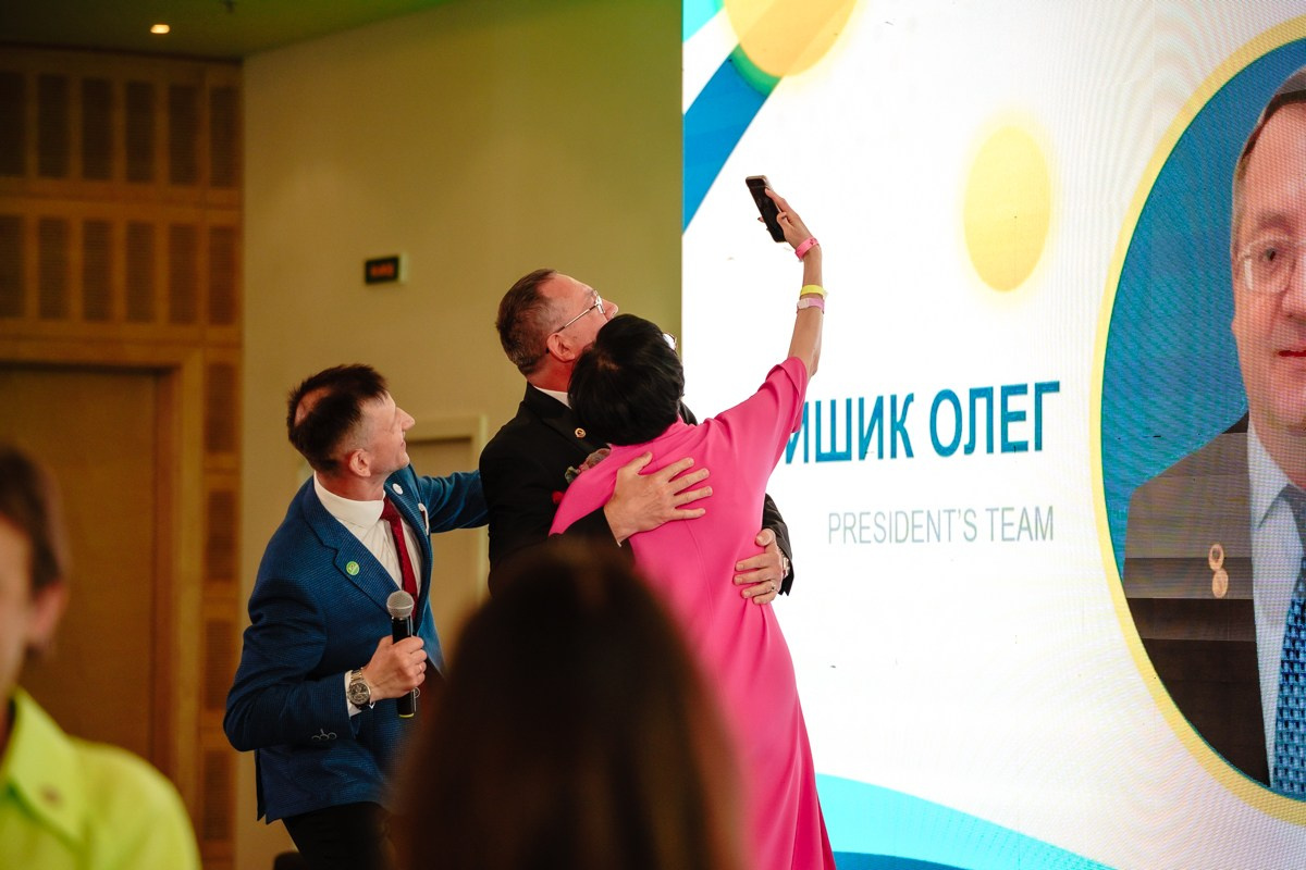 Церемония награждения Herbalife 2023. Репортажный и семейный фотограф в Санкт-Петербурге Тарас Марченко