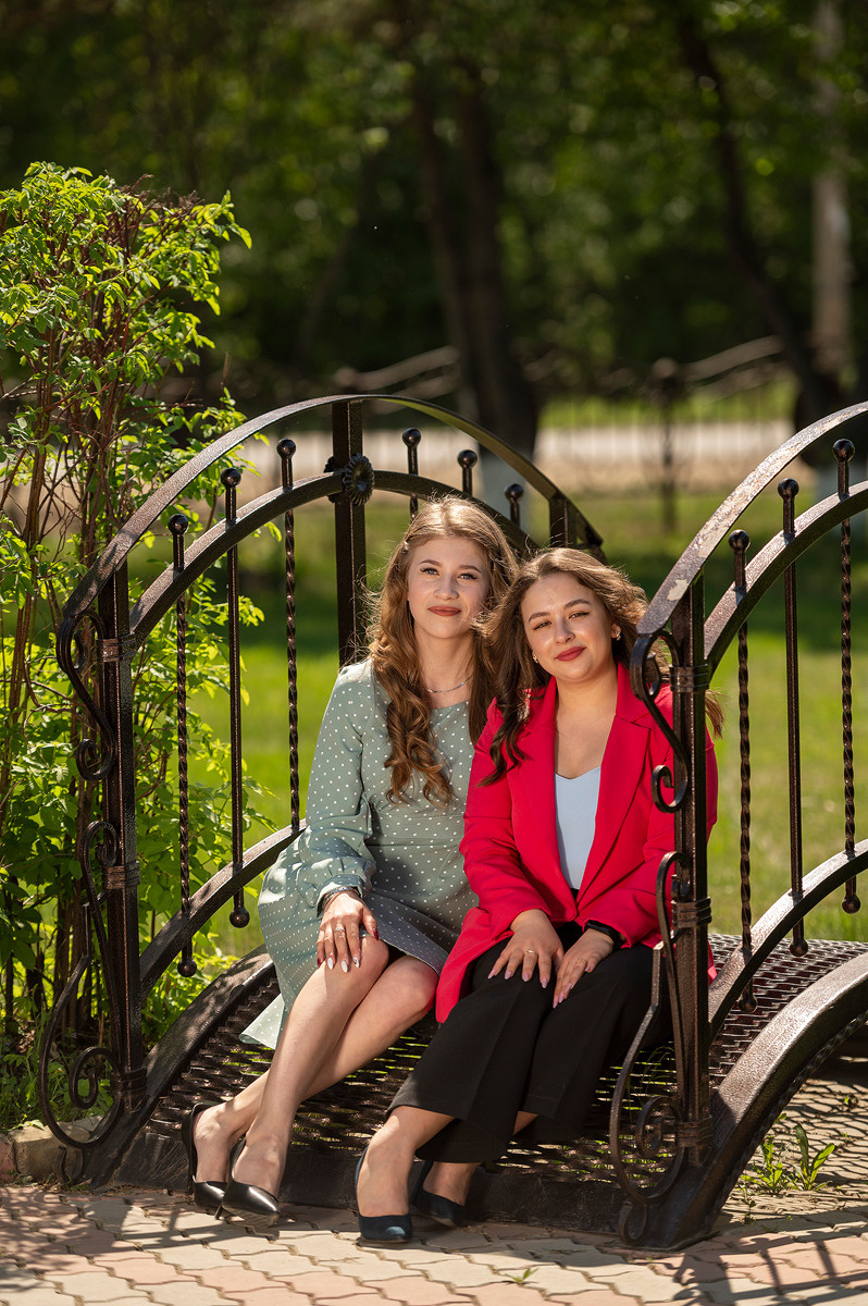 Фотосессия выпускниц Педколледжа. Семейный и детский фотограф в Канске и Канском р-не, Красноярск и