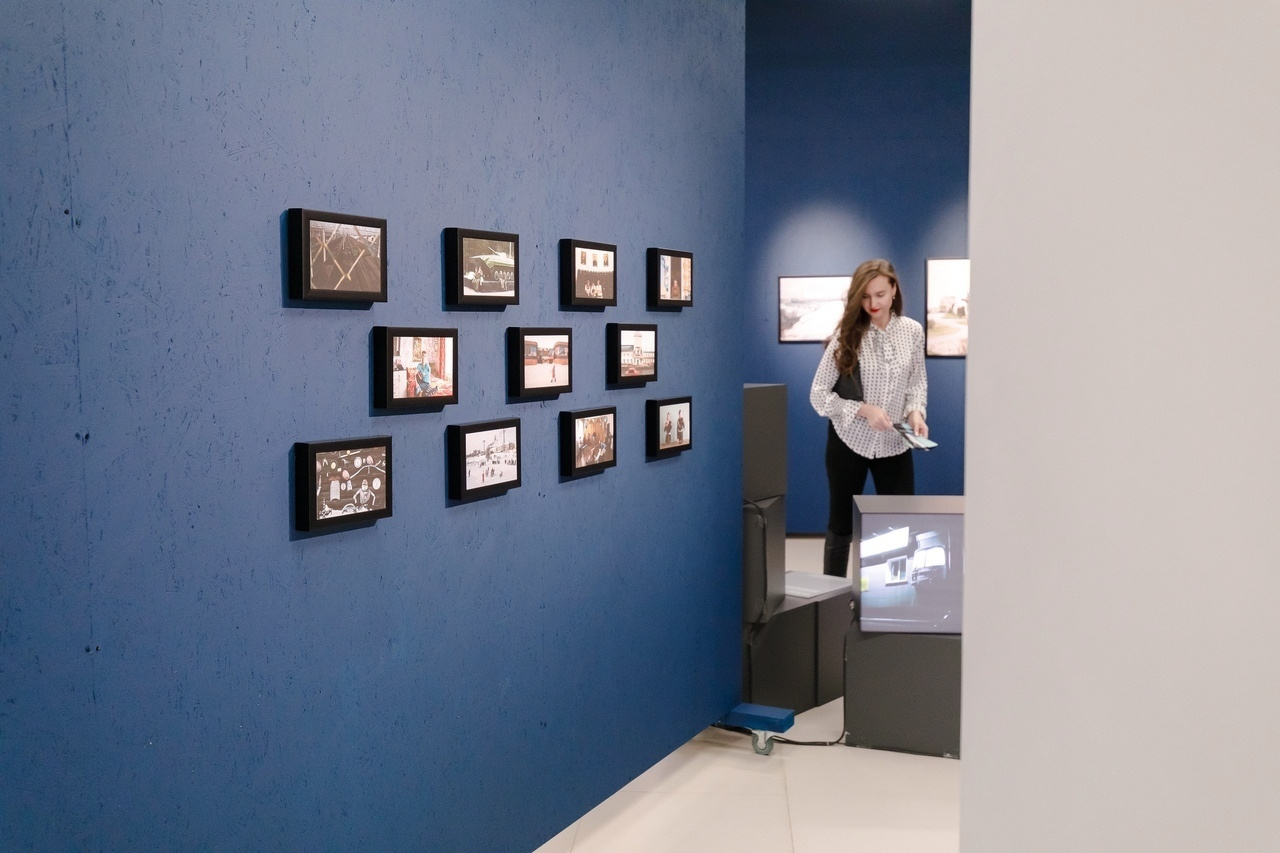 Curatorial and jury work for the Makers of Siberia Photo Prize exhibition in Om…. Elena Anosova is an award-winning visual artist