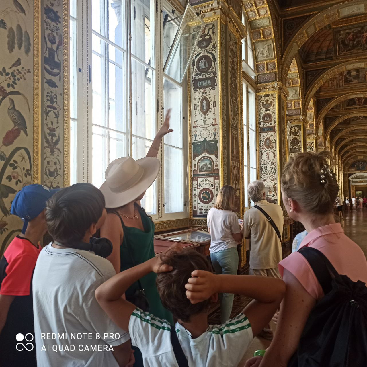 Элина Ямушева гид по Санкт-Петербургу