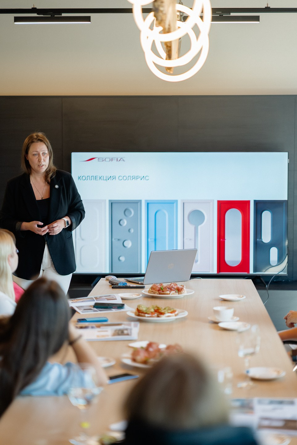 Презентация фабрики дверей SOFIA | Тренды iSaloni 2025. ВУД ТВОРЕЦ мебельная фабрика|ТВОРЕЦ студия мебели