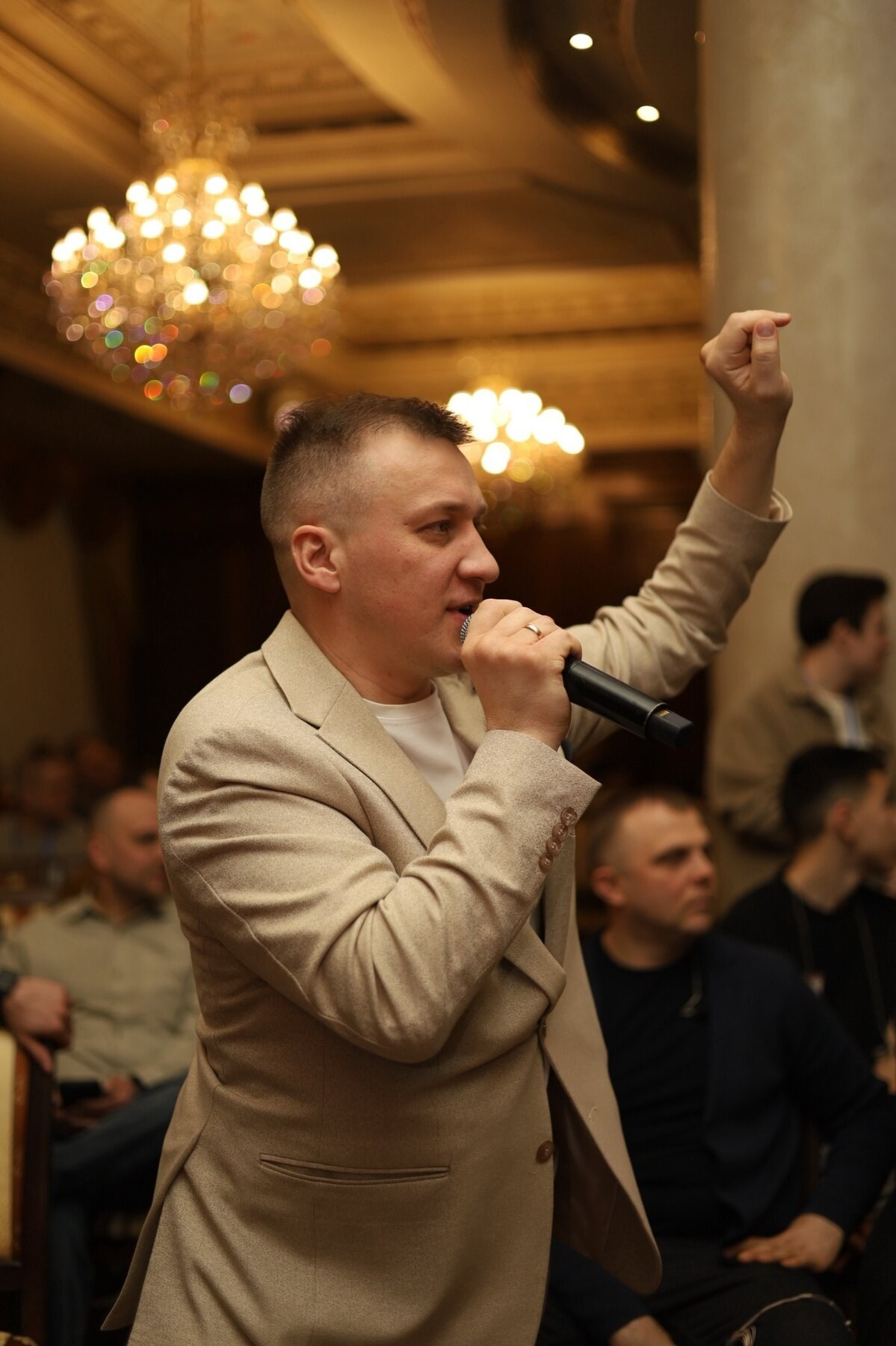 Ведущий на корпоратив в Новороссийске | Артём Рыжков