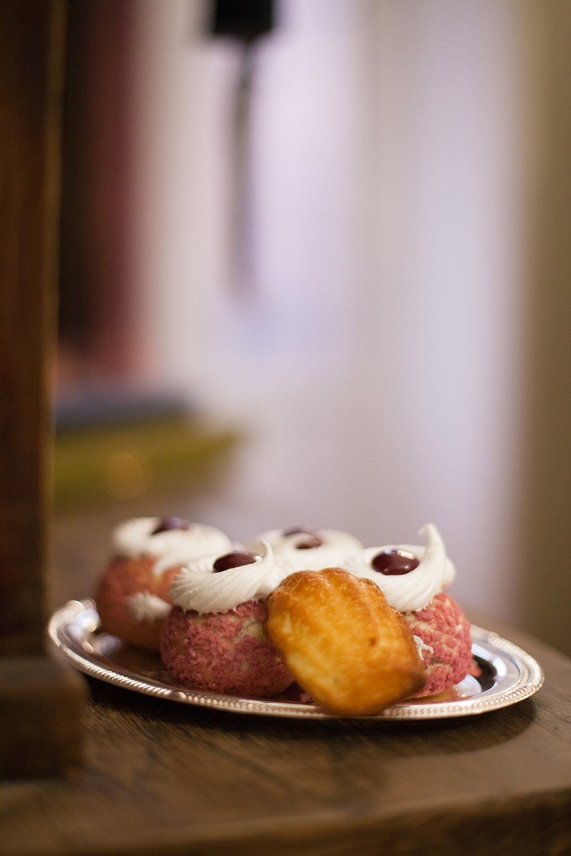 В Петербурге время чая. ФОТОГРАФ ЛИЛИЯ БИЧУРИНА