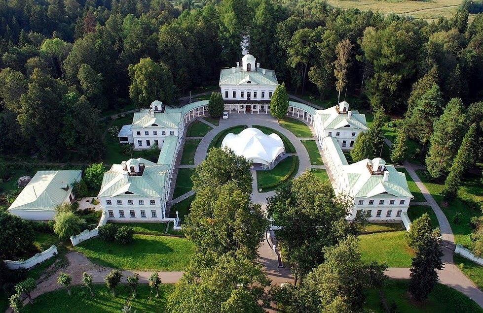 Локации для съемок в Москве. Фотограф НатаФото (Наталья Яковенко) Дмитров Москва Питер