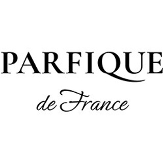 Логотип Parfique — производителя парфюмированной косметики, снимает предметку и контент с моделями в KED Production