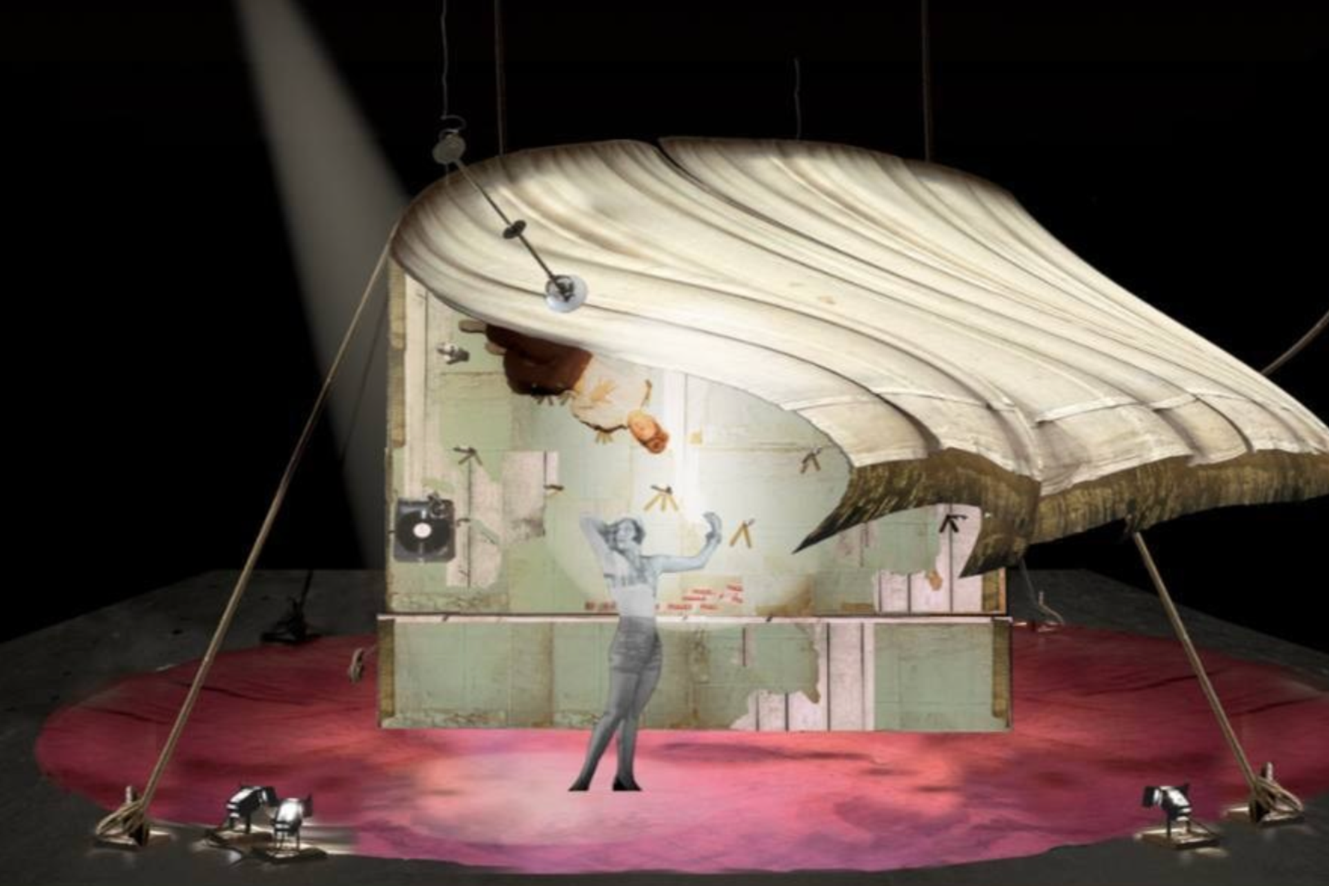 «Митина Любовь» Московский международный Дом Музыки. История занавеса. Превращаем идею в технологию