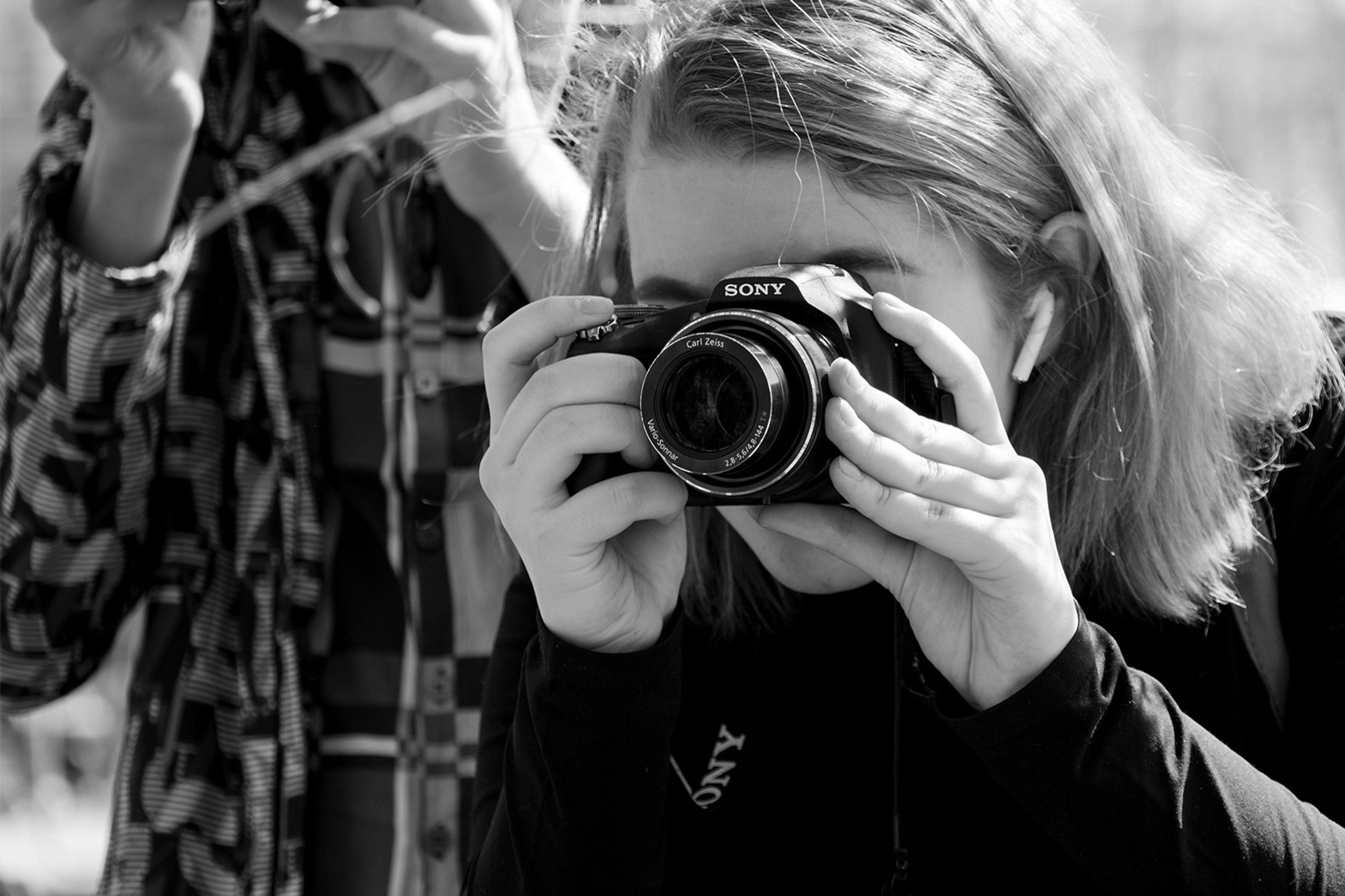 У всех учеников разное видение и восприятие, камера даёт возможность запечатлеть собственный момент.