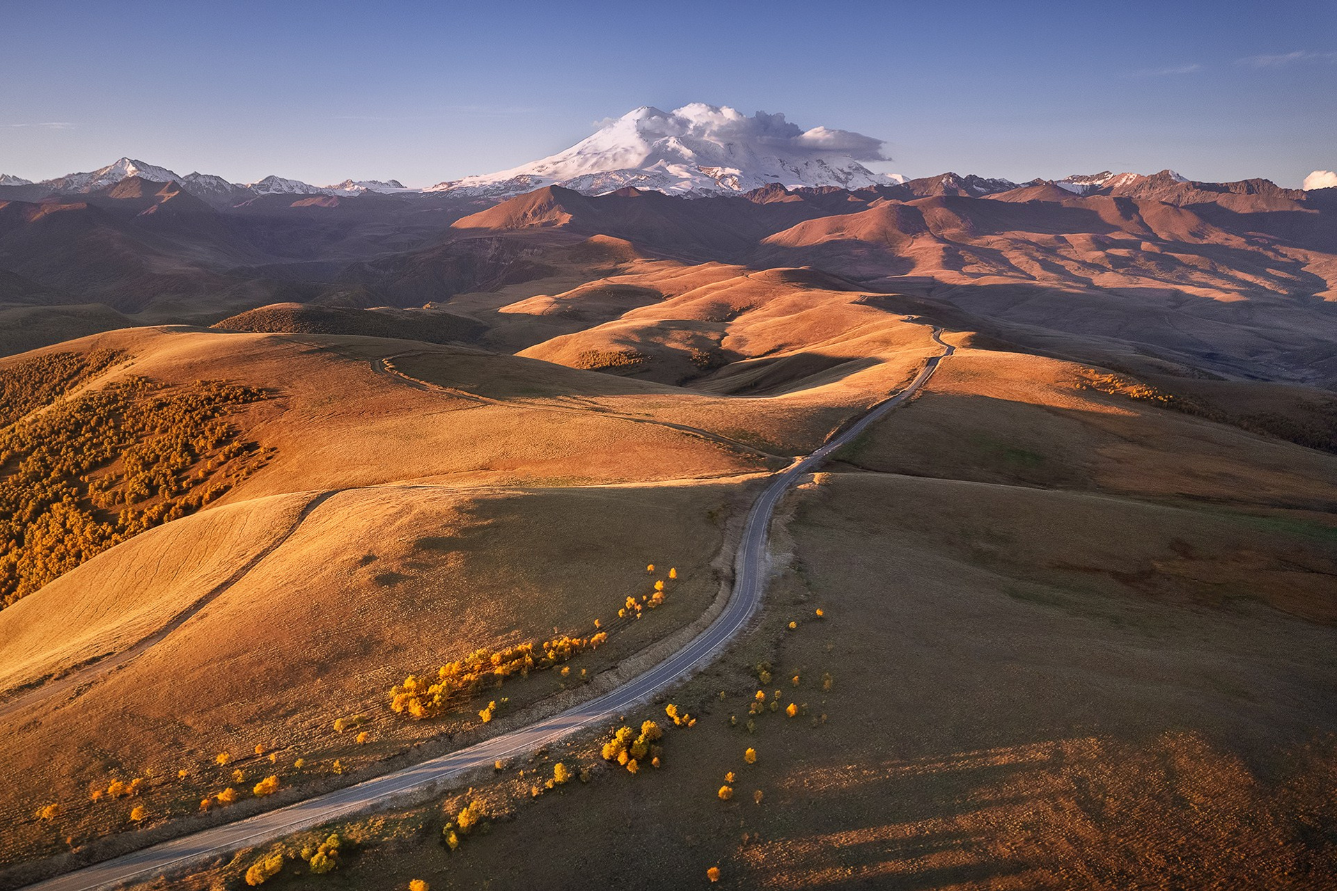 Осеннее приэльбрусье c севера и юга 03.10.26 — 10.10.26