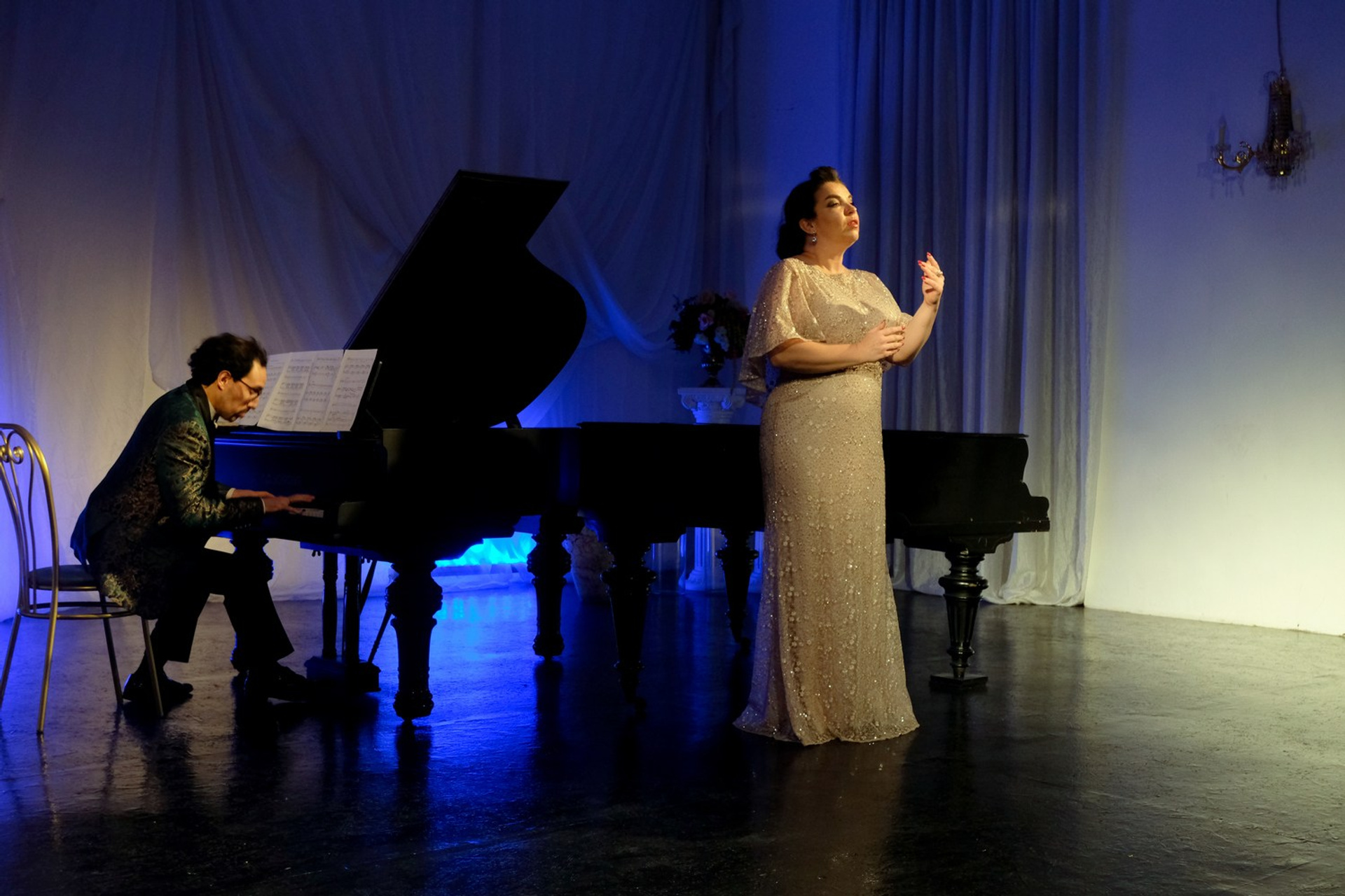 Ирина Алёшина, пригласить артиста на праздник